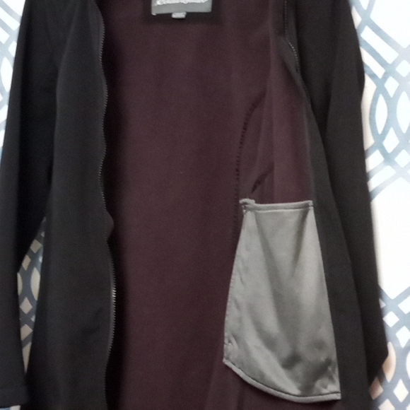 Eddie Bauer Lacket - Picture 5 of 5